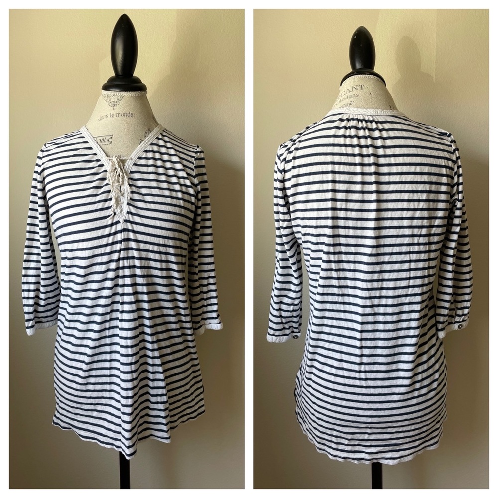 😎 5/$10 Maison Scotch | Striped V-neck 3/4 Sleeve Top Size 3